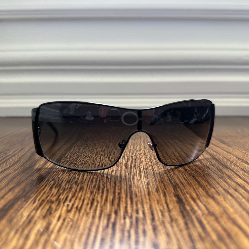 2000s Versace sunglasses